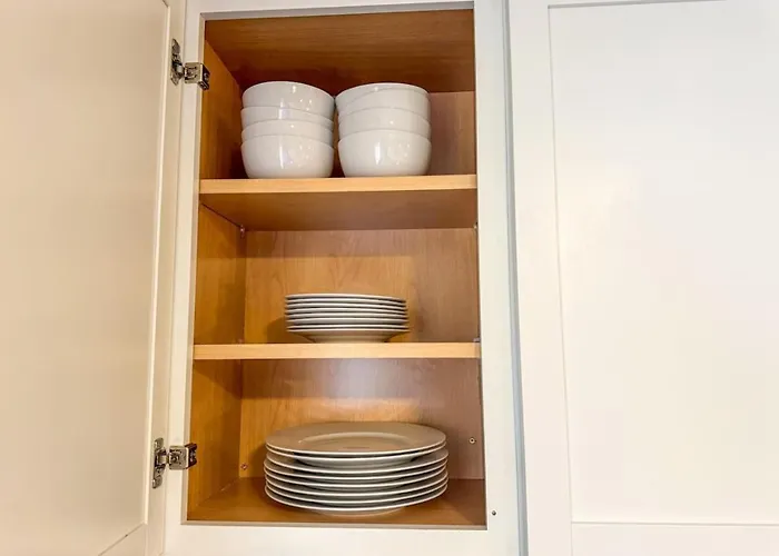 2 Stylish With 8 Beds And Parking Wifi Pittsburgh