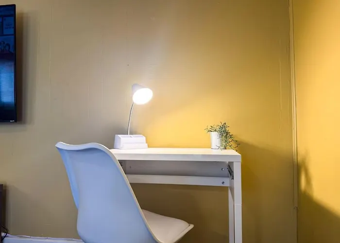 Apartment 2 Stylish With 8 Beds And Parking Wifi Pittsburgh